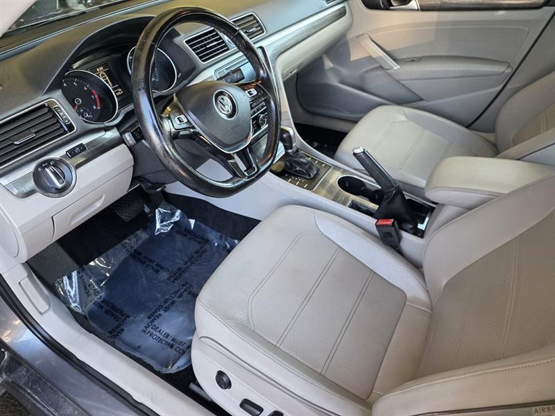 Volkswagen Passat  2016