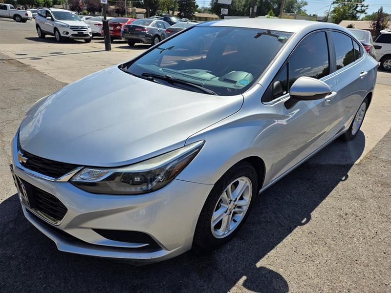 Chevrolet Cruze  2018