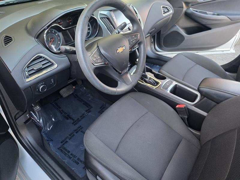 Chevrolet Cruze  2018