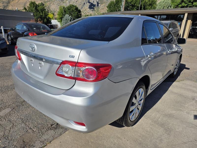 Toyota Corolla  2012