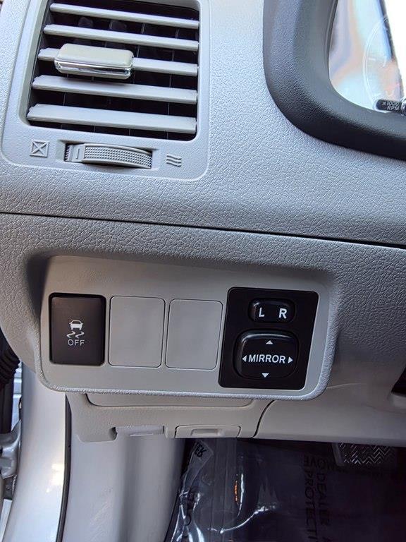 Toyota Corolla  2012