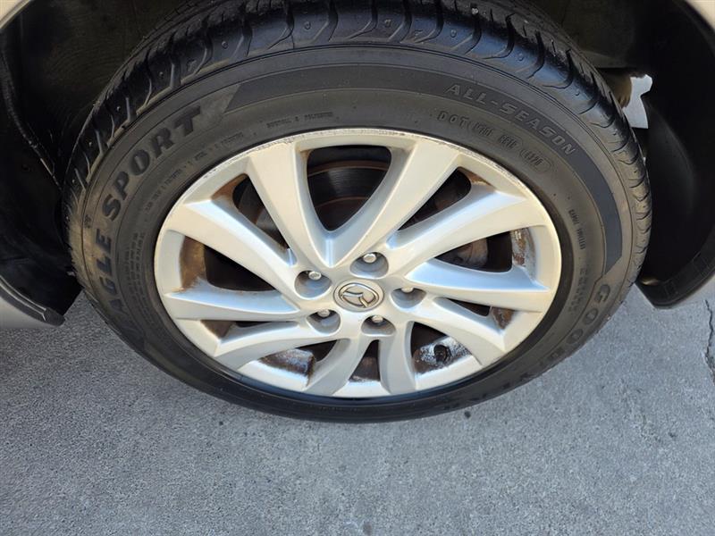 Mazda MAZDA3  2012