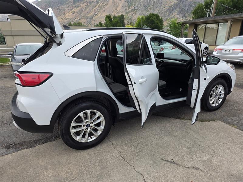 Ford Escape  2020
