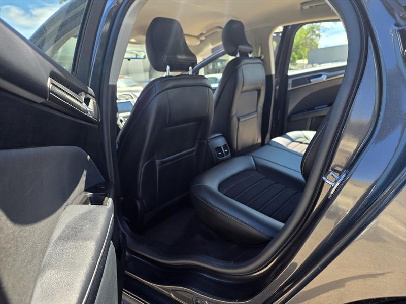Ford Fusion  2017