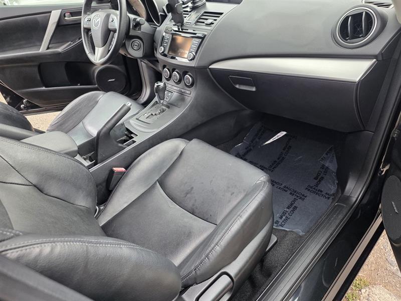 Mazda MAZDA3  2013