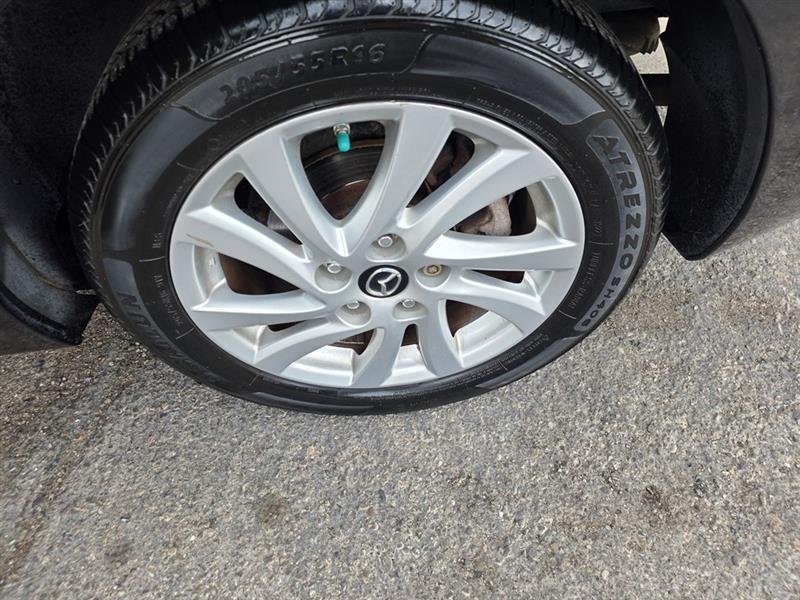 Mazda MAZDA3  2013