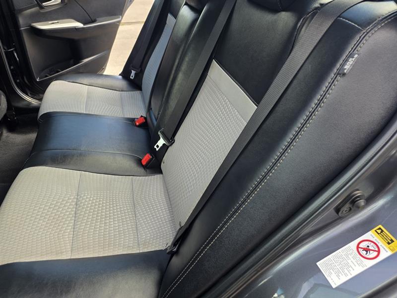 Toyota Camry  2012