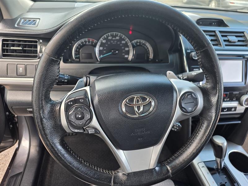 Toyota Camry  2012