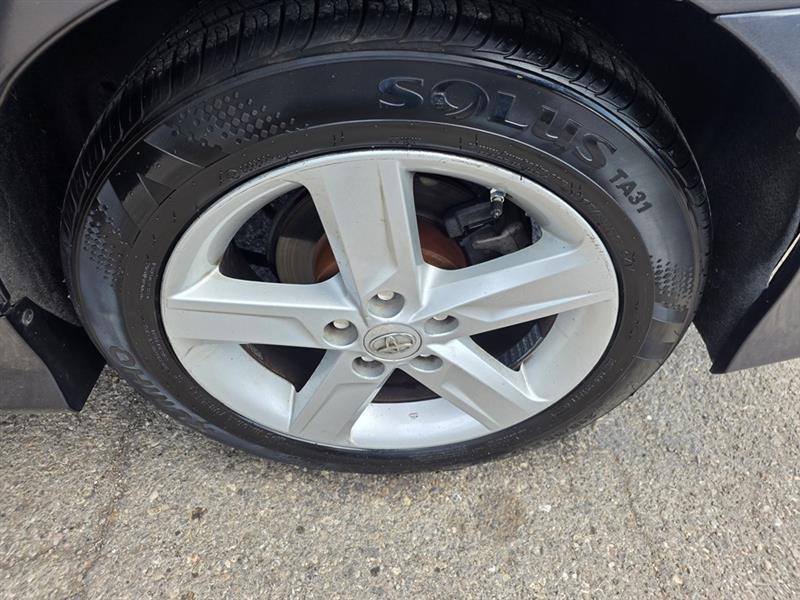 Toyota Camry  2012
