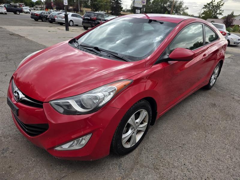 Hyundai Elantra  2013