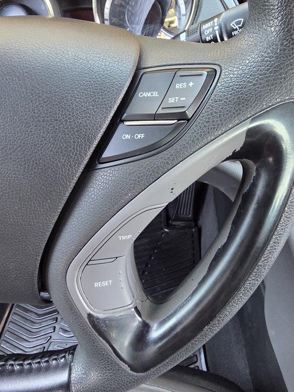 Hyundai Sonata  2012