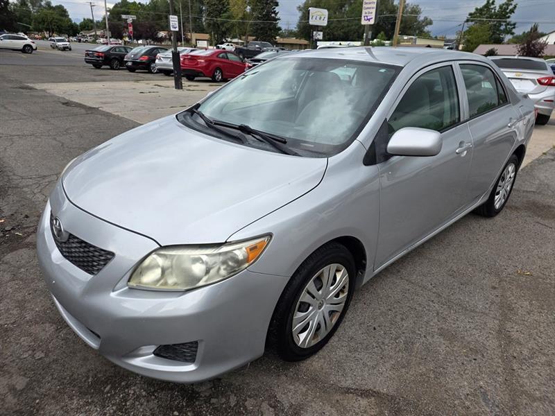 Toyota Corolla  2010