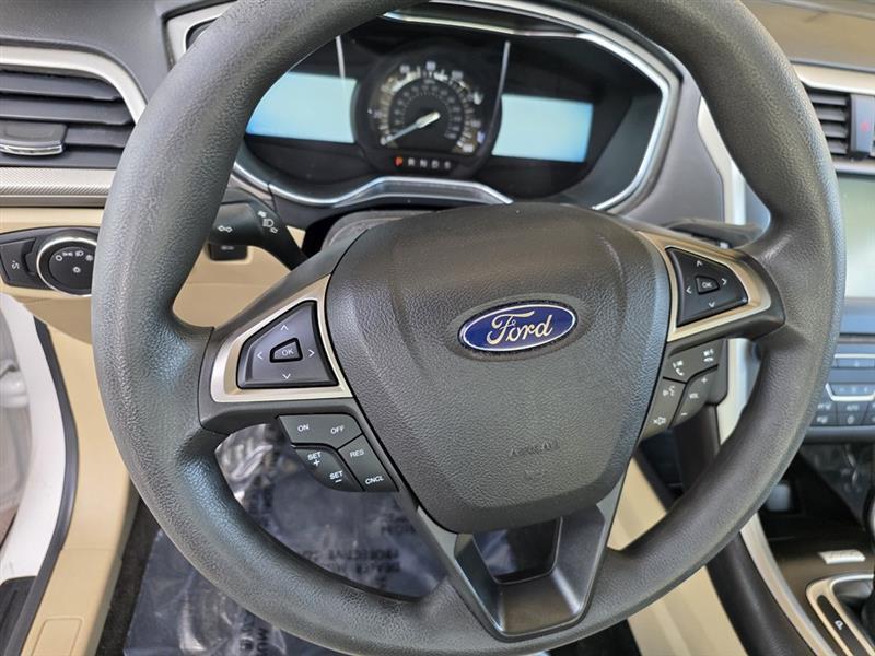 Ford Fusion  2016