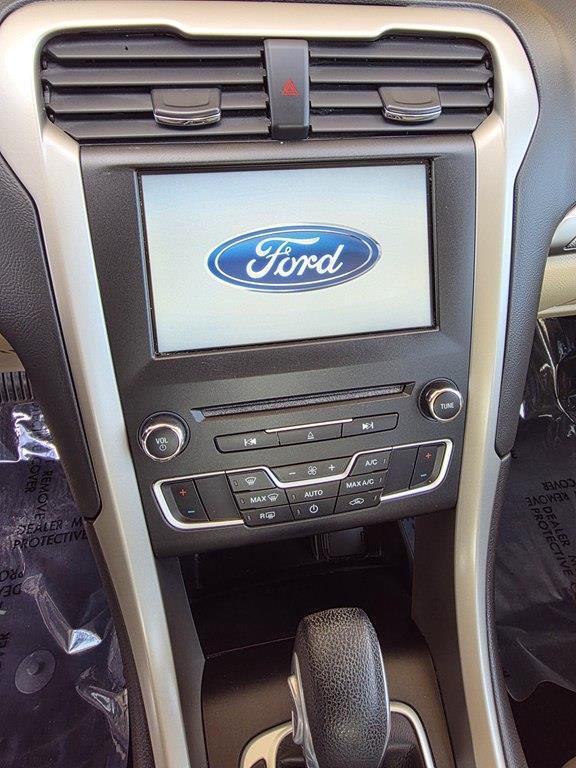Ford Fusion  2016
