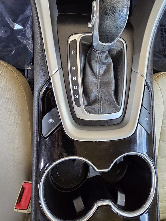 Ford Fusion  2016