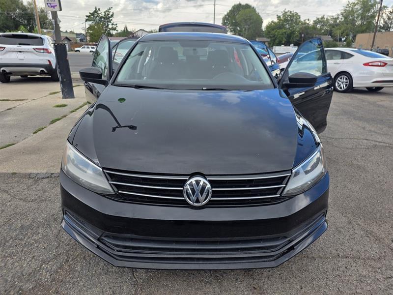 Volkswagen Jetta  2016