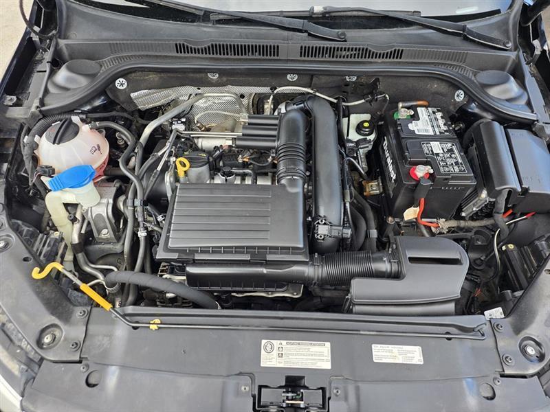 Volkswagen Jetta  2016