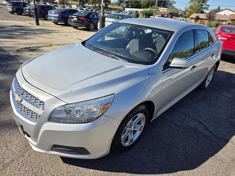 Chevrolet Malibu  2013