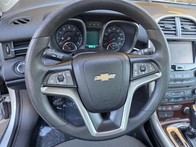 Chevrolet Malibu  2013