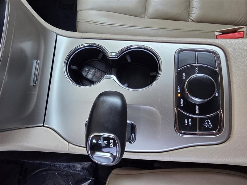 Jeep Grand Cherokee  2015