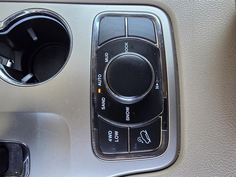 Jeep Grand Cherokee  2015