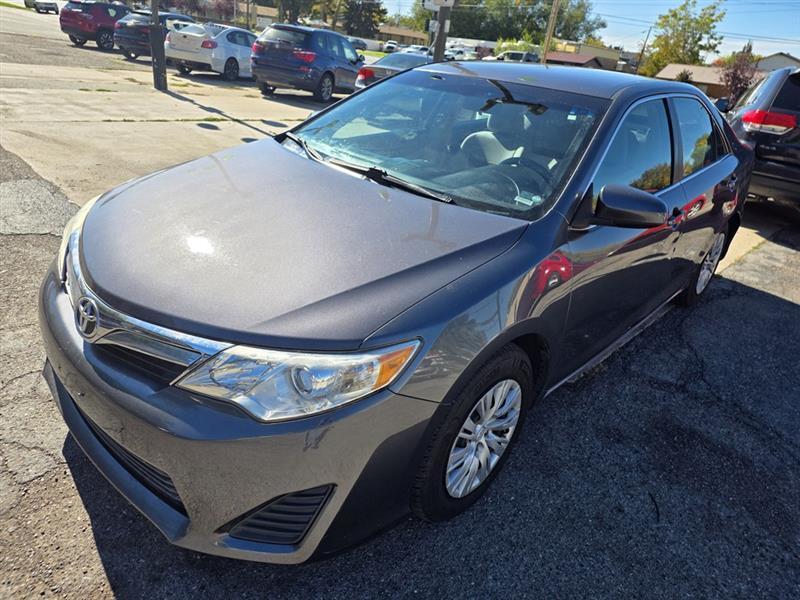 Toyota Camry  2012