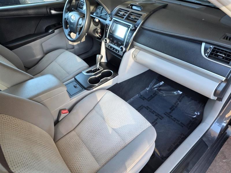 Toyota Camry  2012