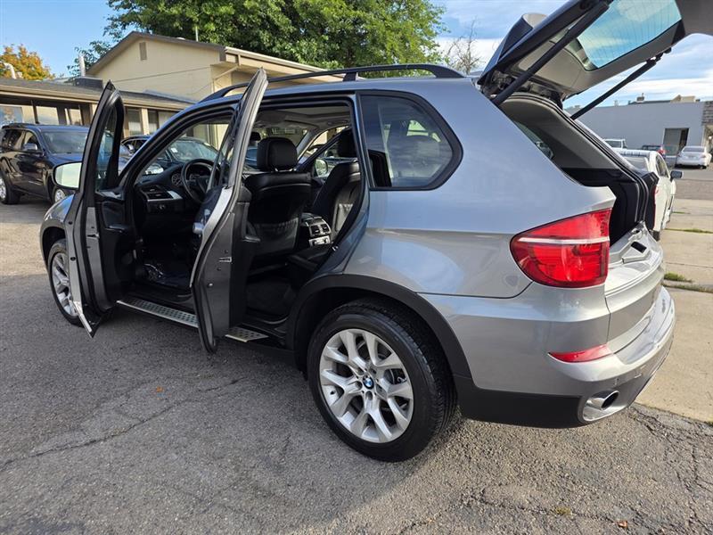 BMW X5  2012
