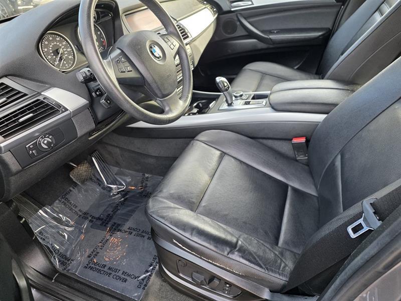 BMW X5  2012