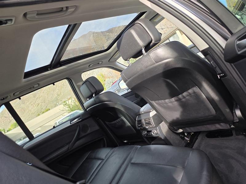 BMW X5  2012