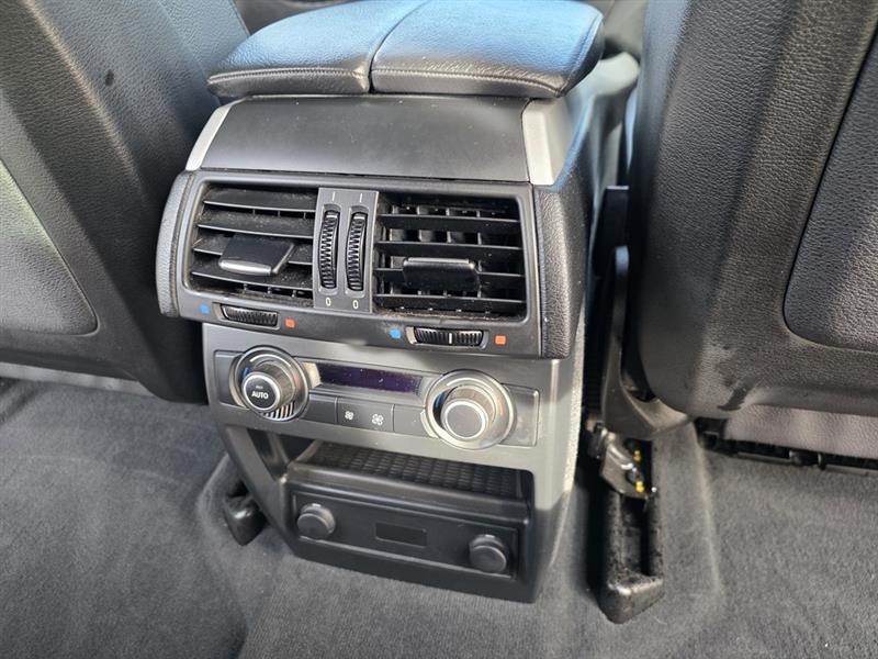 BMW X5  2012