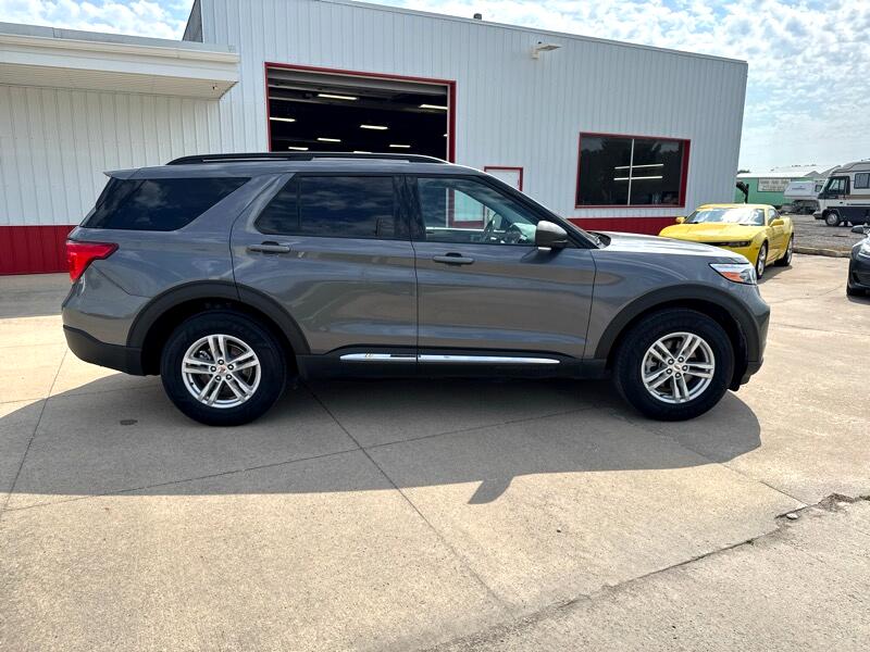 2022 Ford Explorer XLT AWD