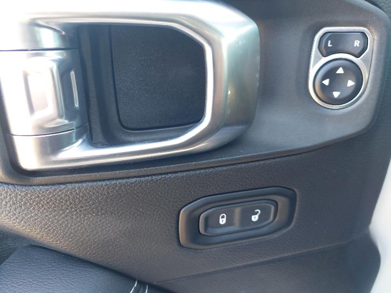 Jeep Wrangler Unlimited Sahara 2023