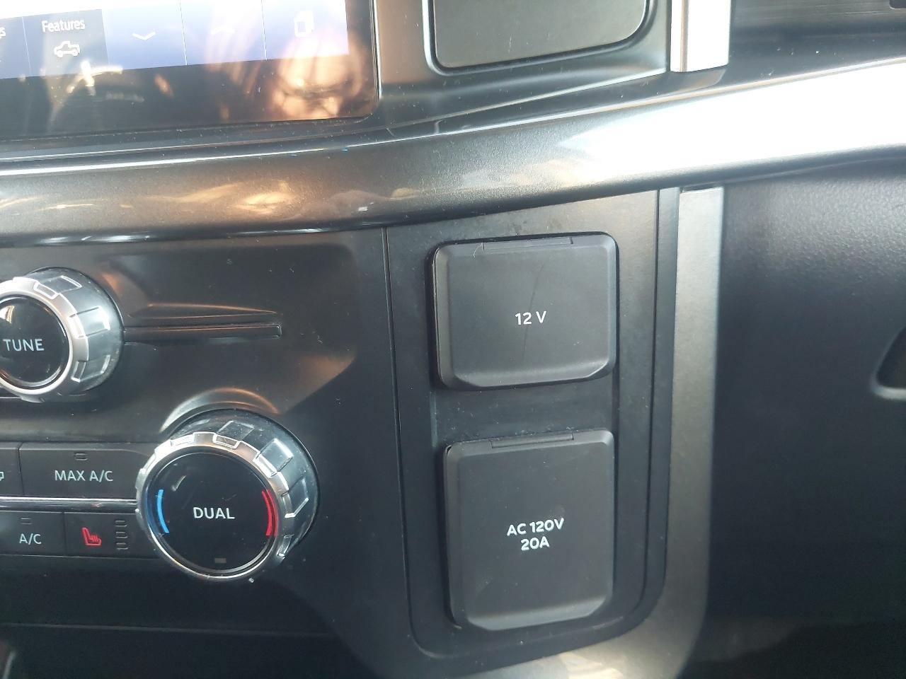 Ford F-150 XLT SuperCrew 5.5-ft. Bed 4WD 2022