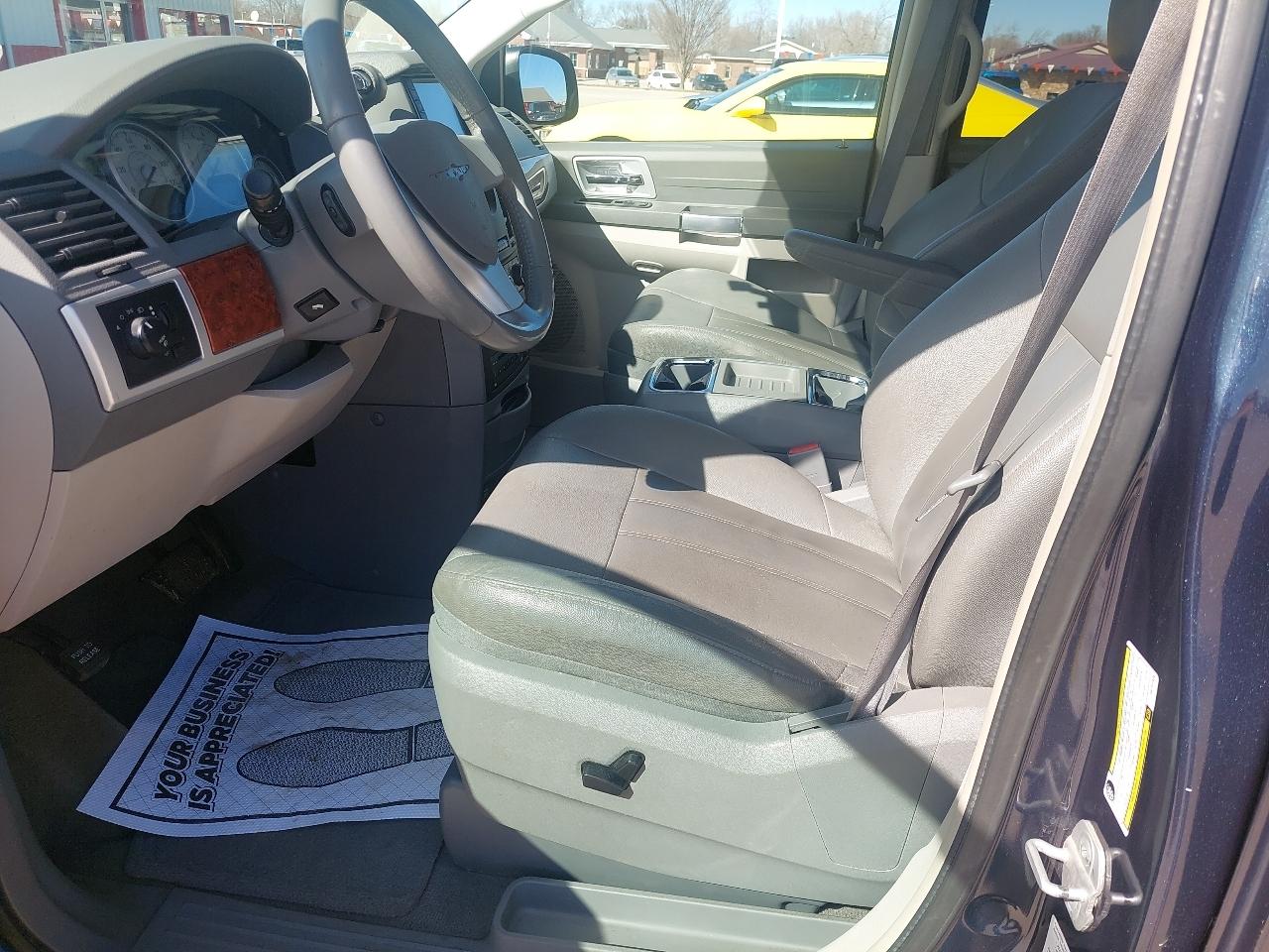 Chrysler Town & Country Touring 2008