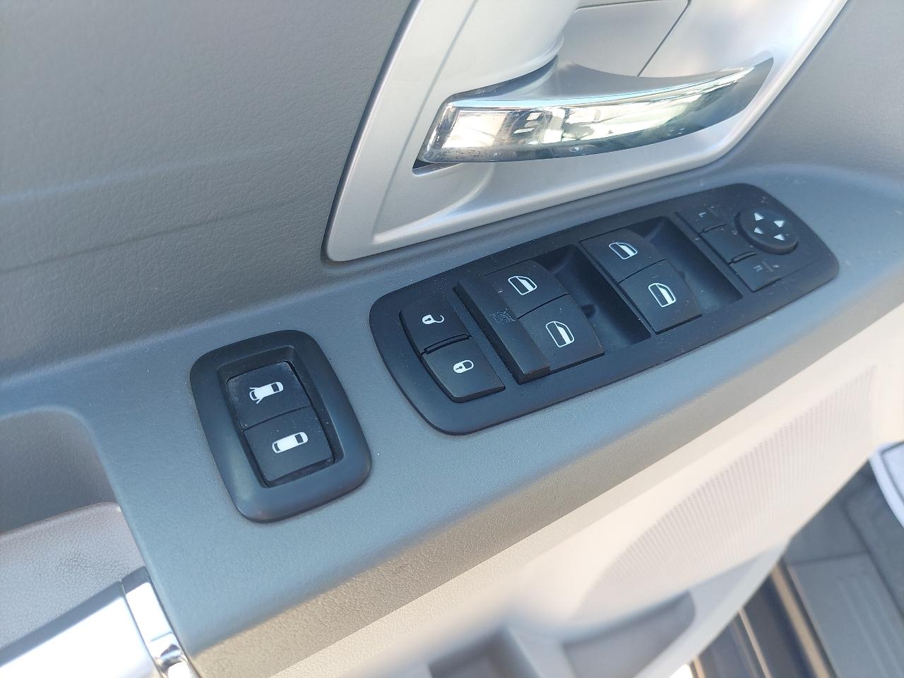 Chrysler Town & Country Touring 2008