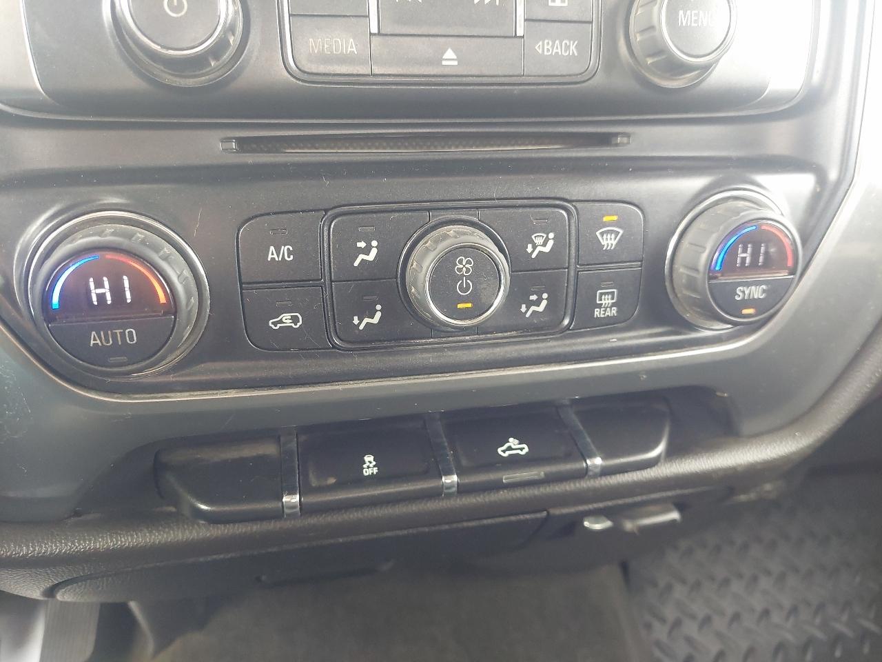 Chevrolet Silverado 1500 1LT Crew Cab 4WD 2014