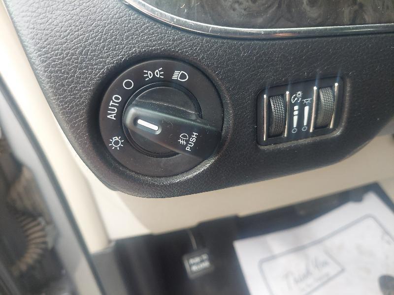 Chrysler Town & Country Touring 2014