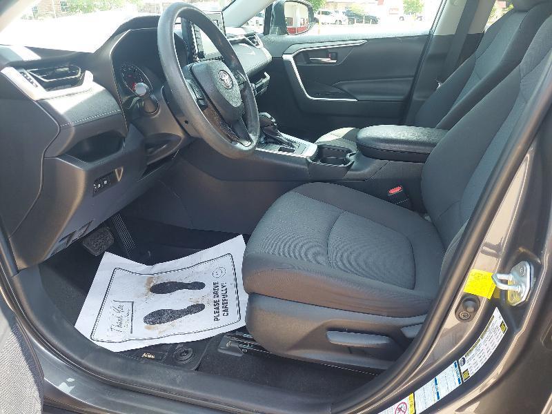 Toyota RAV4 XLE AWD 2019