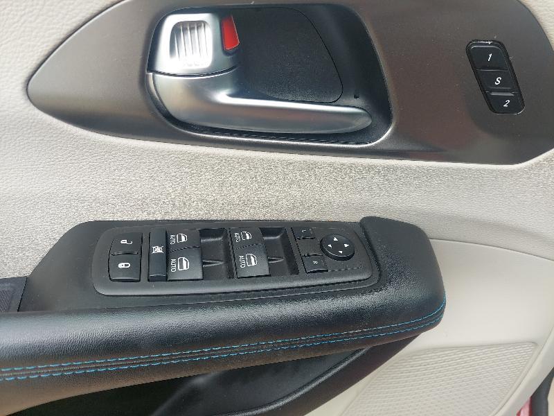 Chrysler Pacifica Touring-L 2021