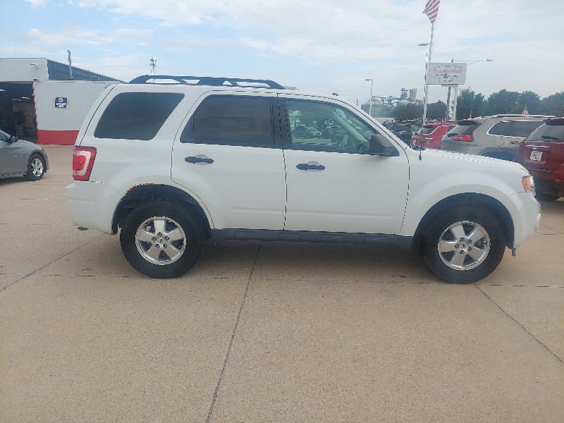 2011 Ford Escape XLT 4WD