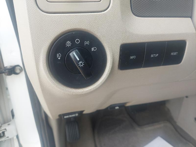 Ford Escape XLT 4WD 2011