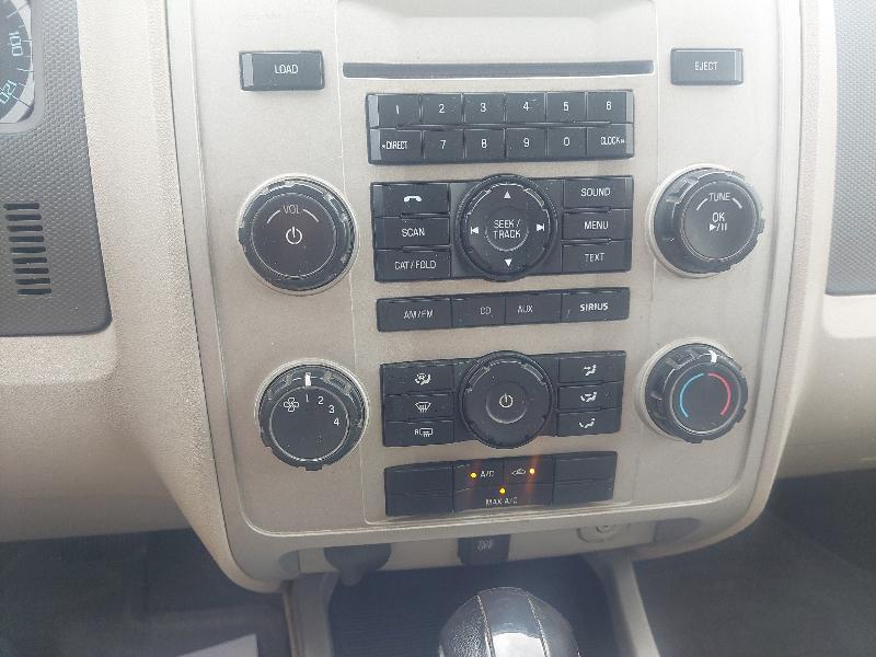 Ford Escape XLT 4WD 2011
