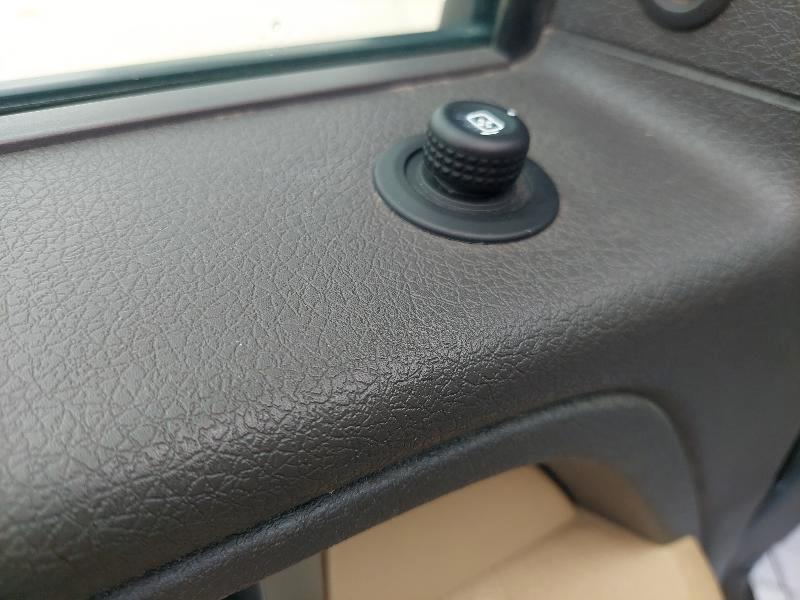 Ford F-150 XL SuperCab 8-ft. Bed 4WD 2011
