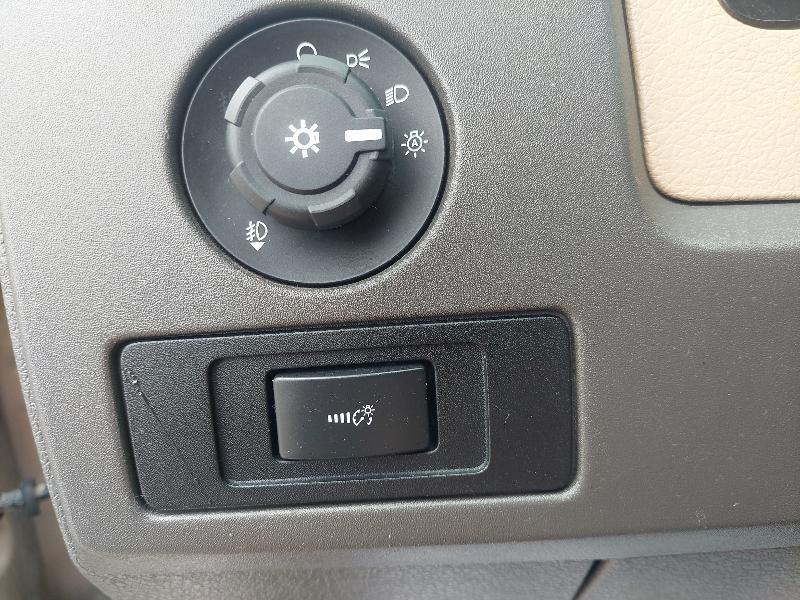Ford F-150 XL SuperCab 8-ft. Bed 4WD 2011