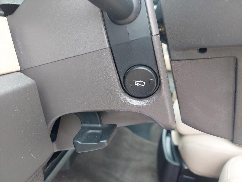 Ford F-150 XL SuperCab 8-ft. Bed 4WD 2011