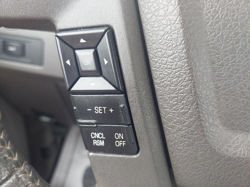 Ford F-150 XL SuperCab 8-ft. Bed 4WD 2011