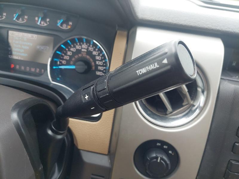 Ford F-150 XL SuperCab 8-ft. Bed 4WD 2011