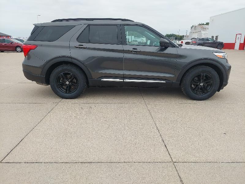 2020 Ford Explorer XLT AWD