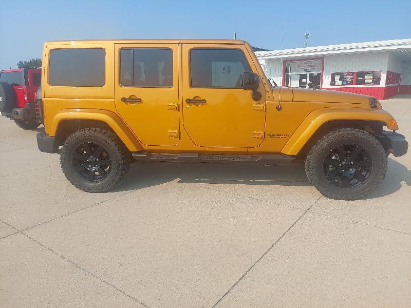 2014 Jeep Wrangler Unlimited Sahara 4WD